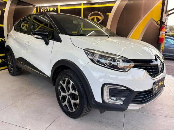 RENAULT CAPTUR 1.6 16V SCE FLEX INTENSE X-TRONIC RENAULT CAPTUR 1.6 16V SCE FLEX INTENSE X-TRONIC